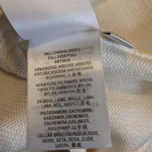 Essential Antwerp Keyhole Back S/S Crew Neck Cashmere Blend Sweater Off White XS - Picture 5 of 6